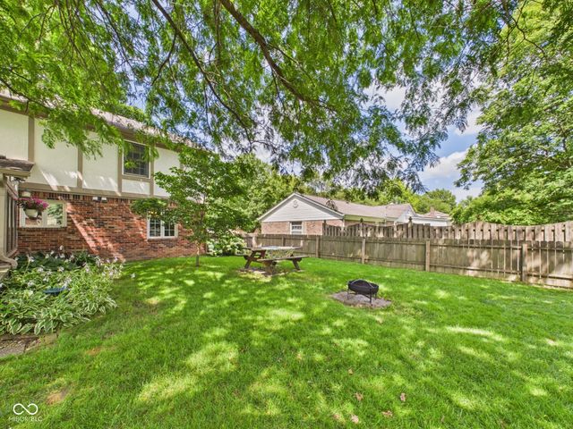 1905 Woodview Lane, Anderson, IN 46011