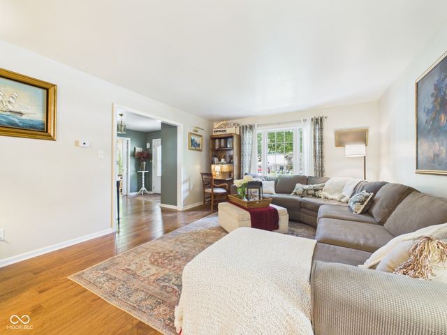 1905 Woodview Lane, Anderson, IN 46011