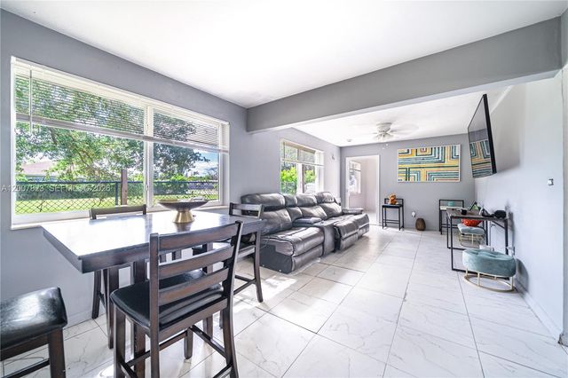 2406 NW 67th St, Miami, FL 33147