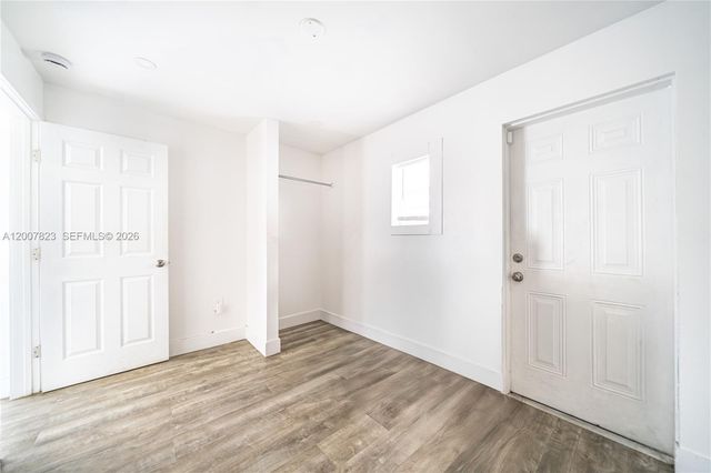 2406 NW 67th St, Miami, FL 33147