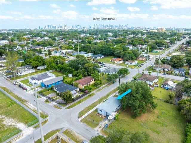 2406 NW 67th St, Miami, FL 33147