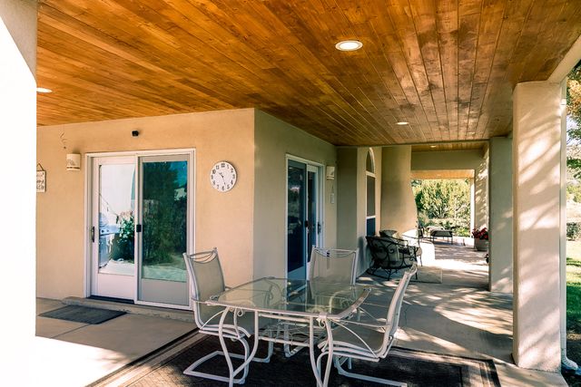 123 Shady Oak Circle, Tijeras, NM 87059