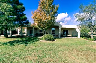 123 Shady Oak Circle, Tijeras, NM 87059