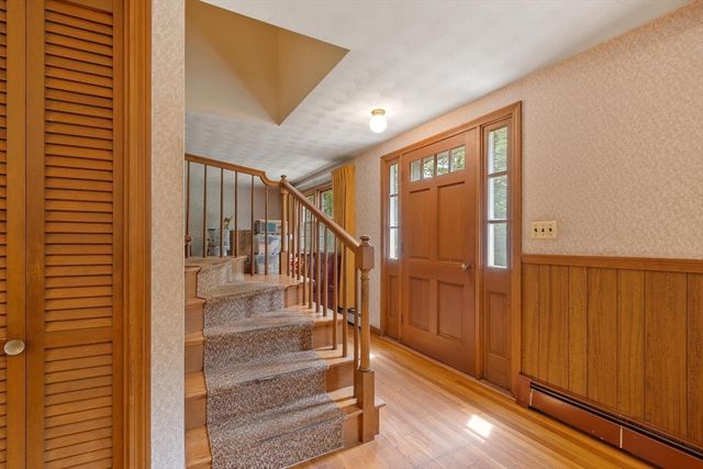 18 Cambridge Street, Chelmsford, MA 01824