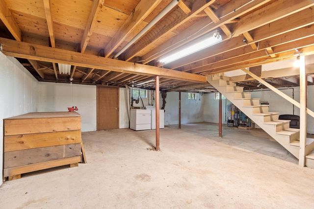 18 Cambridge Street, Chelmsford, MA 01824