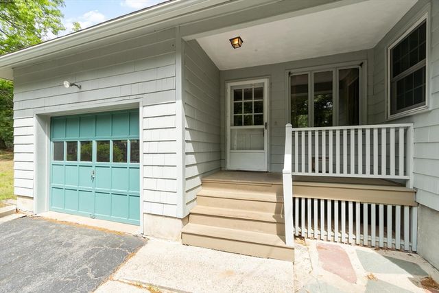 18 Cambridge Street, Chelmsford, MA 01824