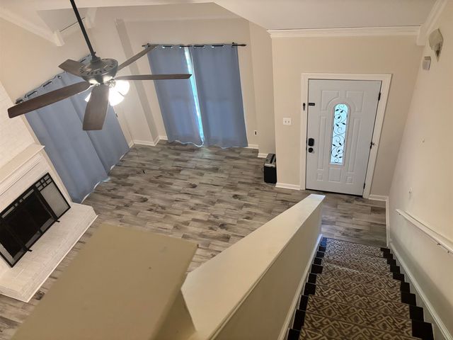 8894 LAKE EDGE CV, Memphis, TN 38016