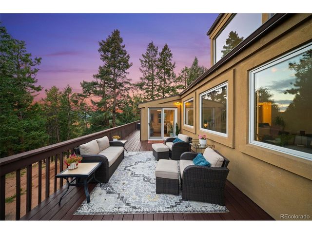 330 W Ridge Dr, Woodland Park, CO 80863