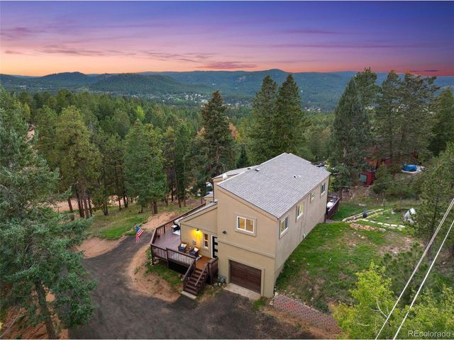 330 W Ridge Dr, Woodland Park, CO 80863