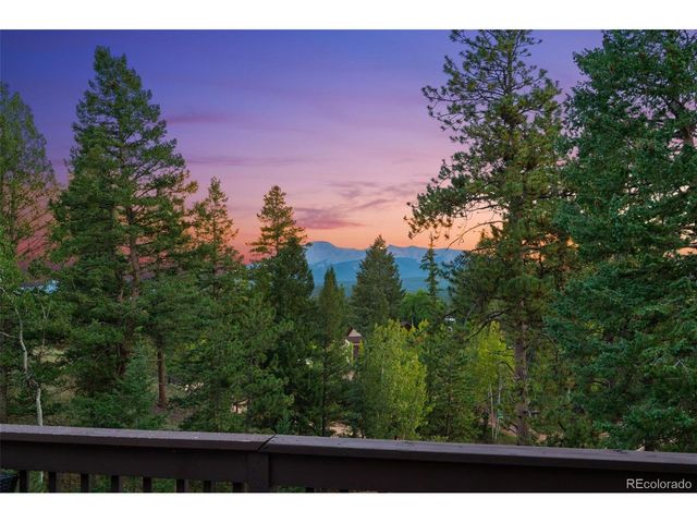 330 W Ridge Dr, Woodland Park, CO 80863