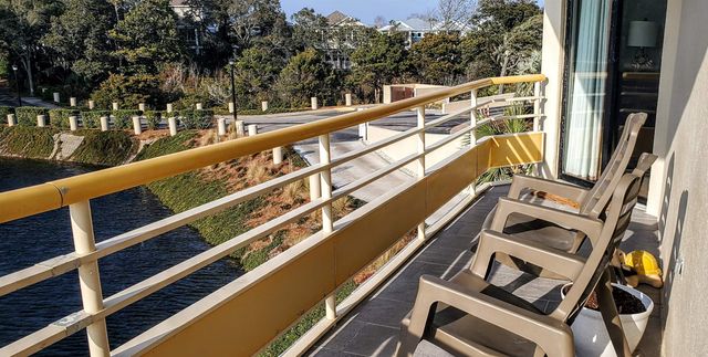 100 Ocean Creek Dr Apt M2, Myrtle Beach, SC 29572