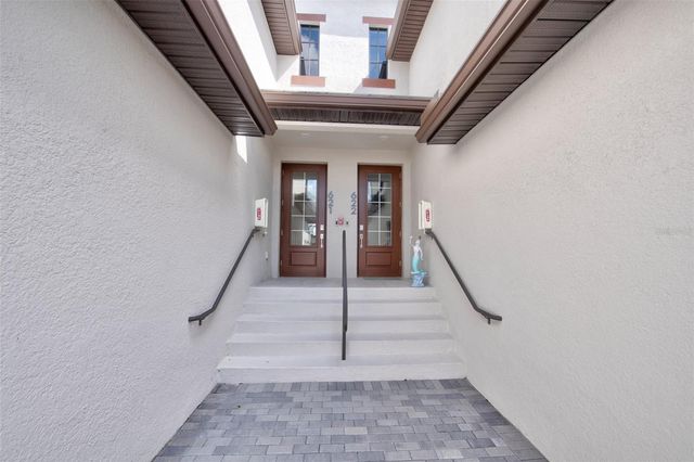 5707 N HONORE AVENUE 621, Sarasota, FL 34243