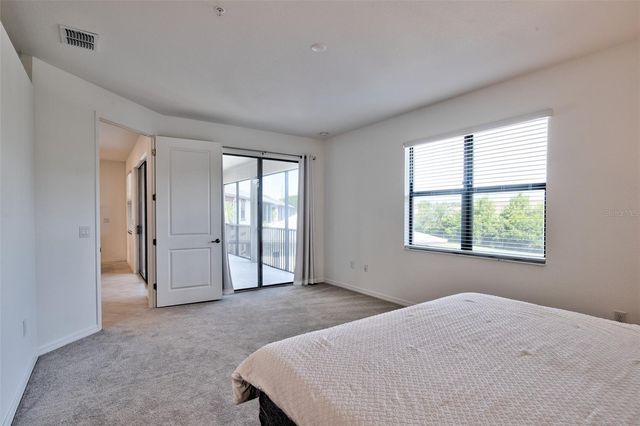 5707 N HONORE AVENUE 621, Sarasota, FL 34243