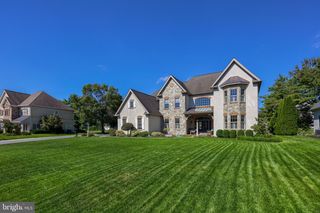 708 GOOSE NECK DR, Lititz, PA 17543