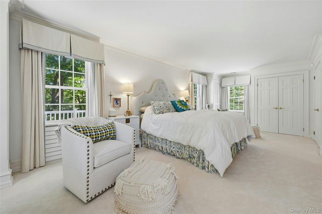 2 Kaiser Hill Road, Huntington Bay, NY 11743