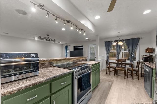 203 Carriage Lane, Raeford, NC 28376