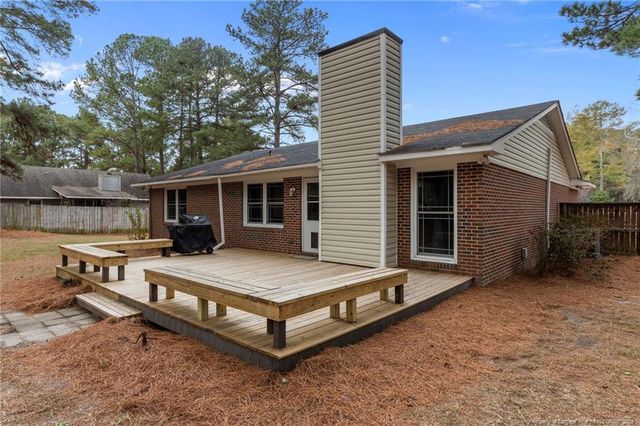 203 Carriage Lane, Raeford, NC 28376
