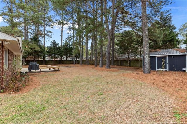 203 Carriage Lane, Raeford, NC 28376