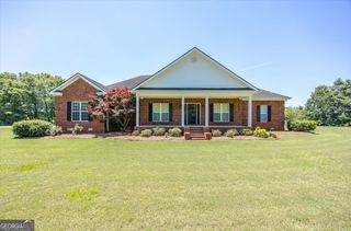 737 Raleigh Cobb Road, Hawkinsville, GA 31036