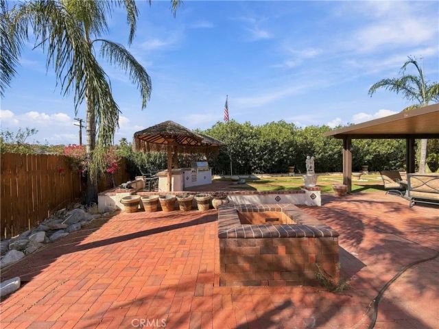 23856 Outrigger, Canyon Lake, CA 92587