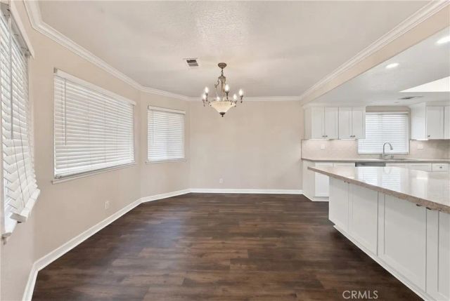 23856 Outrigger, Canyon Lake, CA 92587