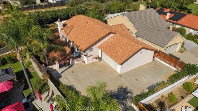 23856 Outrigger, Canyon Lake, CA 92587