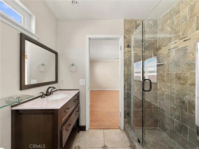 23856 Outrigger, Canyon Lake, CA 92587