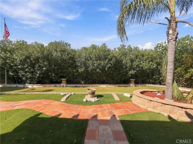 23856 Outrigger, Canyon Lake, CA 92587
