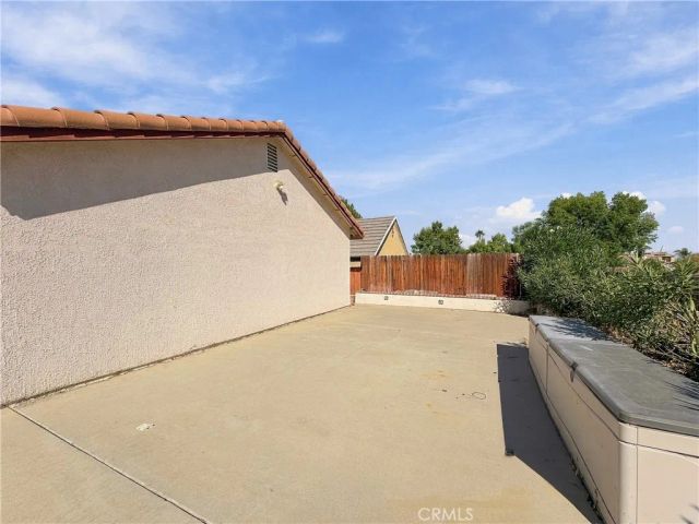 23856 Outrigger, Canyon Lake, CA 92587