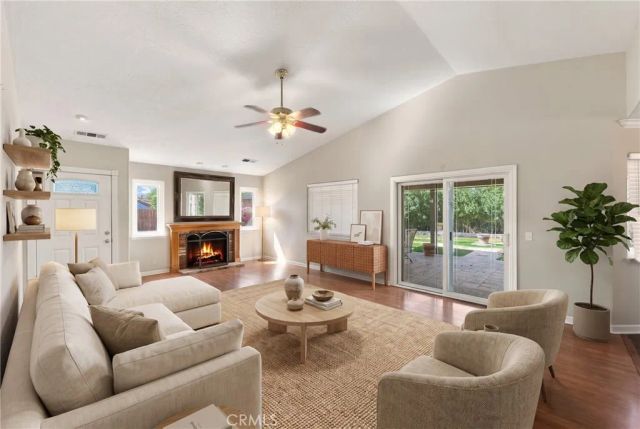 23856 Outrigger, Canyon Lake, CA 92587