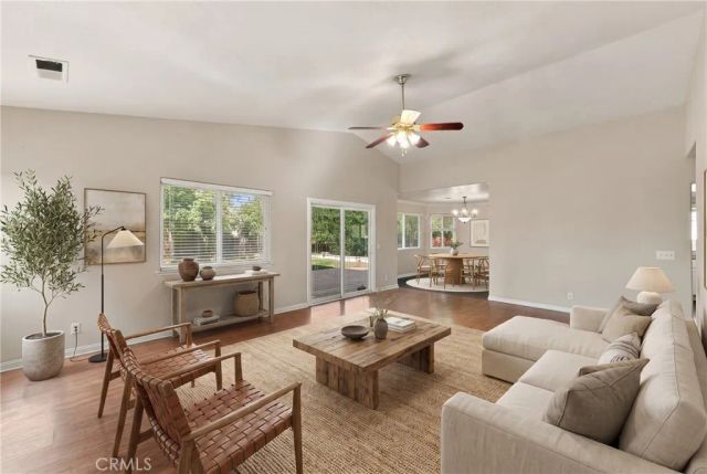 23856 Outrigger, Canyon Lake, CA 92587