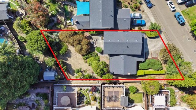19304 Barclay Rd, Castro Valley, CA 94546