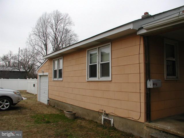 16 N ORCHARD ST, Gibbstown, NJ 08027