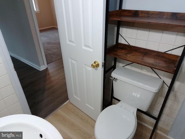 16 N ORCHARD ST, Gibbstown, NJ 08027