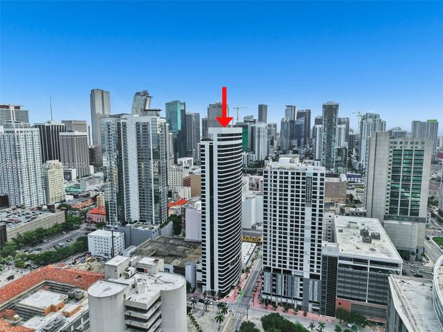 225 N Miami Avenue 901, Miami, FL 33128