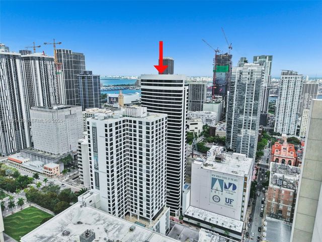 225 N Miami Avenue 901, Miami, FL 33128