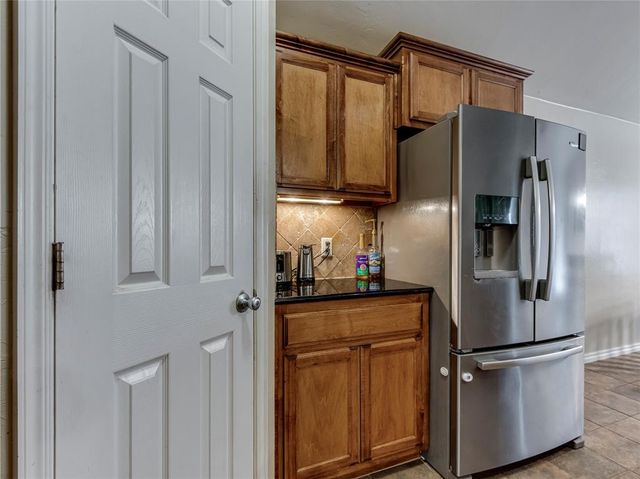 2365 Turtlewood River Road, Midwest City, OK 73130