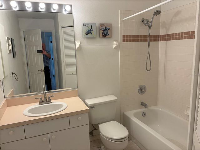 6228 COUNTRY CLUB WAY, Sarasota, FL 34243