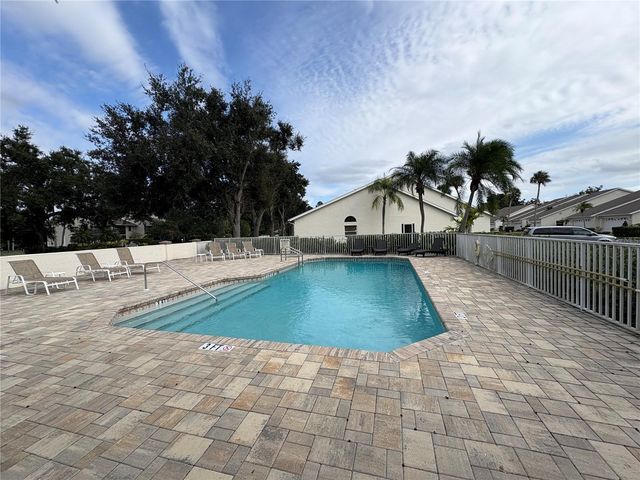 6228 COUNTRY CLUB WAY, Sarasota, FL 34243