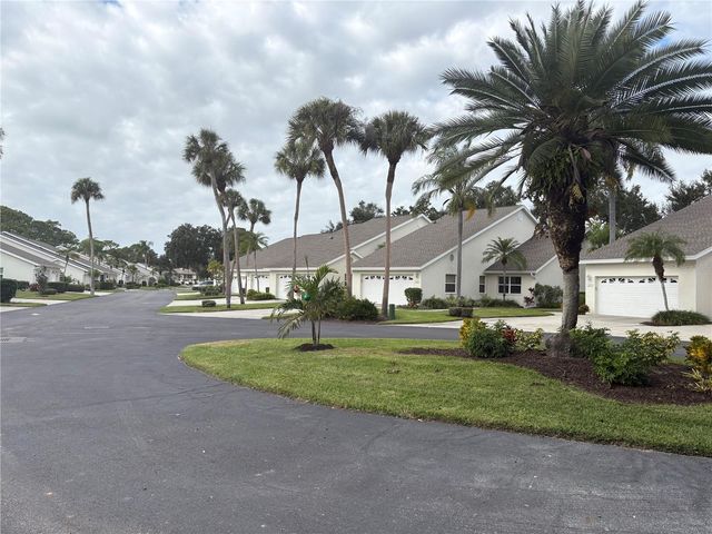 6228 COUNTRY CLUB WAY, Sarasota, FL 34243