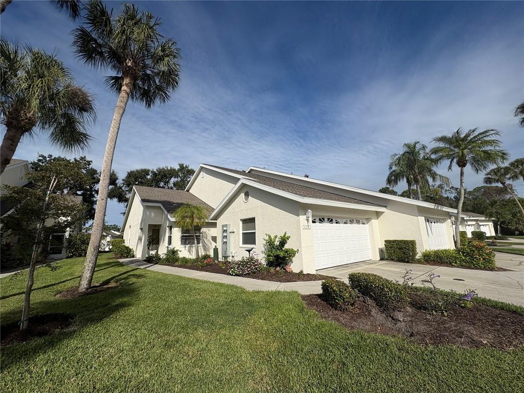 6228 COUNTRY CLUB WAY, Sarasota, FL 34243