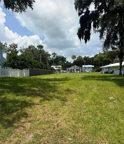 622 N RIVERSIDE DRIVE, New Smyrna Beach, FL 32168