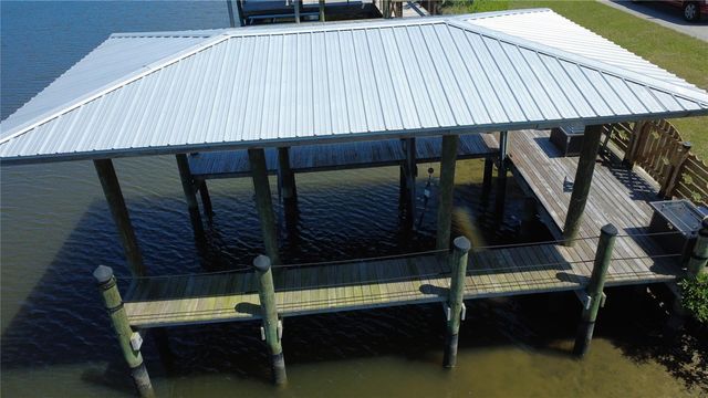 622 N RIVERSIDE DRIVE, New Smyrna Beach, FL 32168