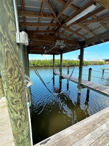 622 N RIVERSIDE DRIVE, New Smyrna Beach, FL 32168