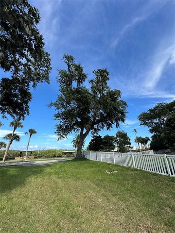 622 N RIVERSIDE DRIVE, New Smyrna Beach, FL 32168