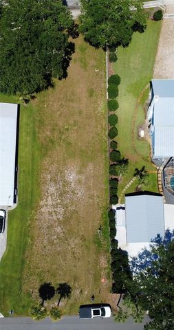 622 N RIVERSIDE DRIVE, New Smyrna Beach, FL 32168