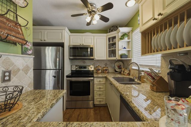 224 NW 9th Street, Pompano Beach, FL 33060