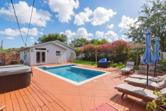 224 NW 9th Street, Pompano Beach, FL 33060
