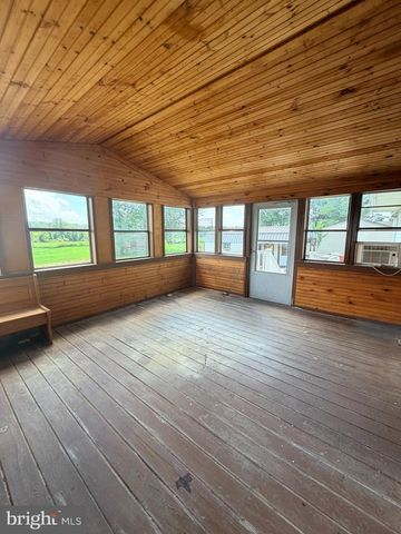 64 FARAH DR, Elkton, MD 21921