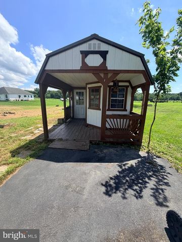 64 FARAH DR, Elkton, MD 21921